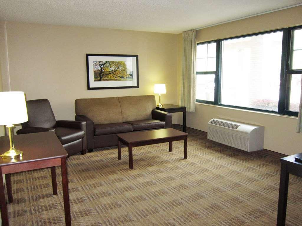 Sonesta Simply Suites Lafayette Airport Pokoj fotografie